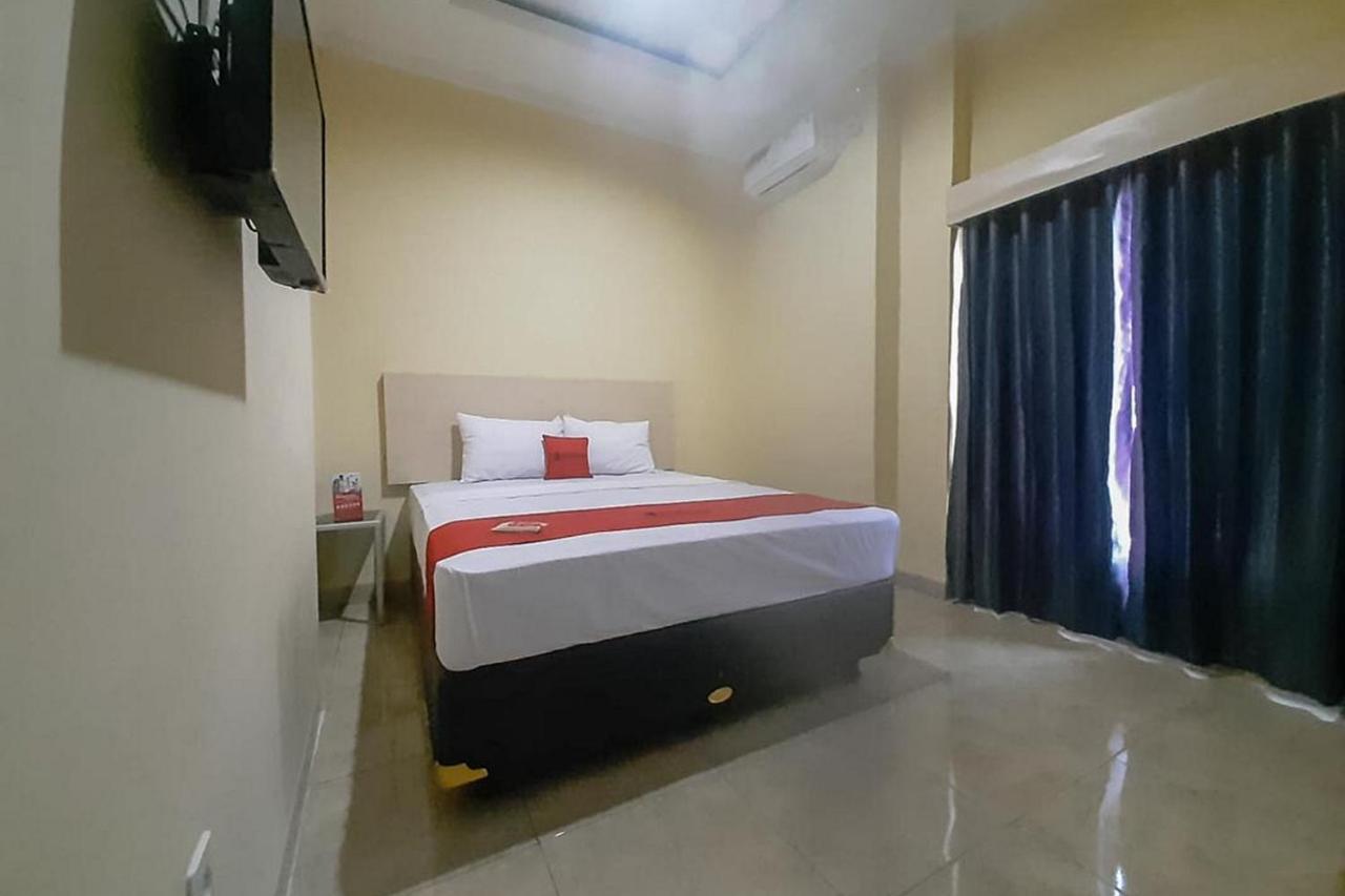 Reddoorz Near Kantor Walikota Bontang Nyerakat Exterior foto